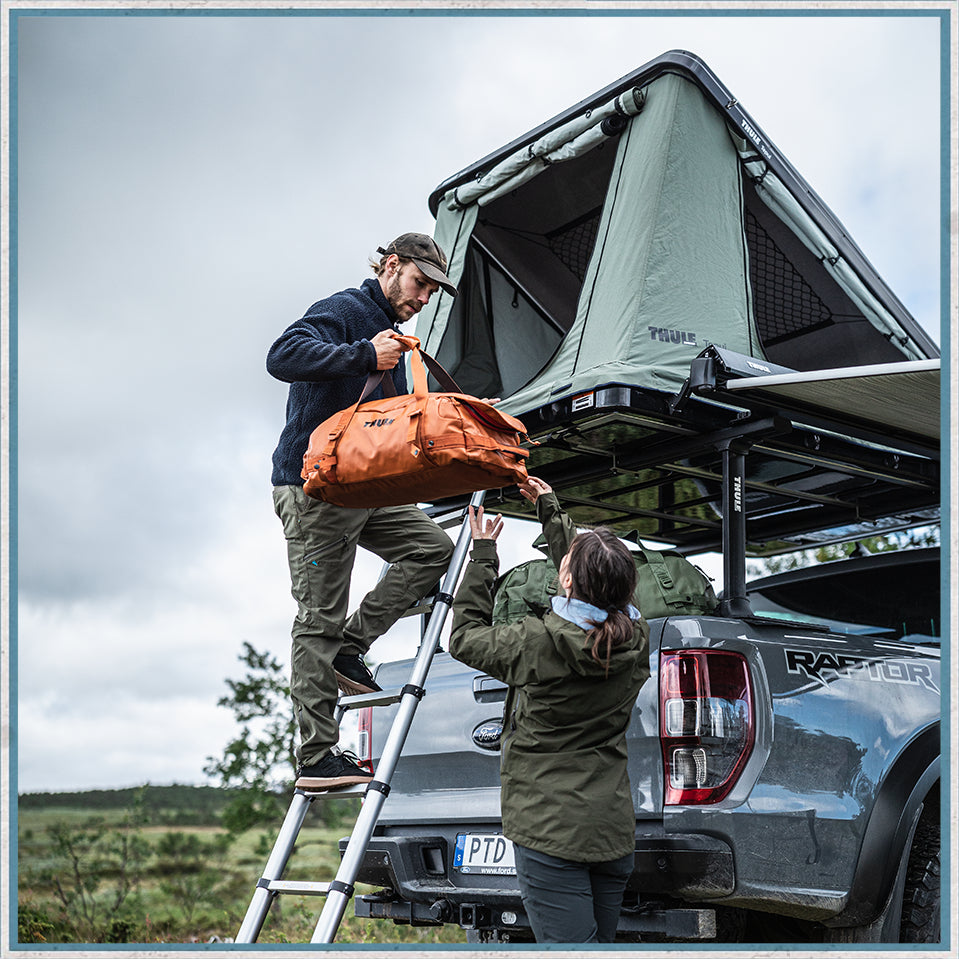 Thule Basin Wedge | 2 Man | Hard-Shell Rooftop Tent-Camper Interiors