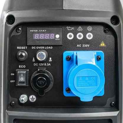 Hyundai 3.3kW / 3300W Inverter Generator, Recoil Start, Pure Sine Wave | HY3900Si control panel