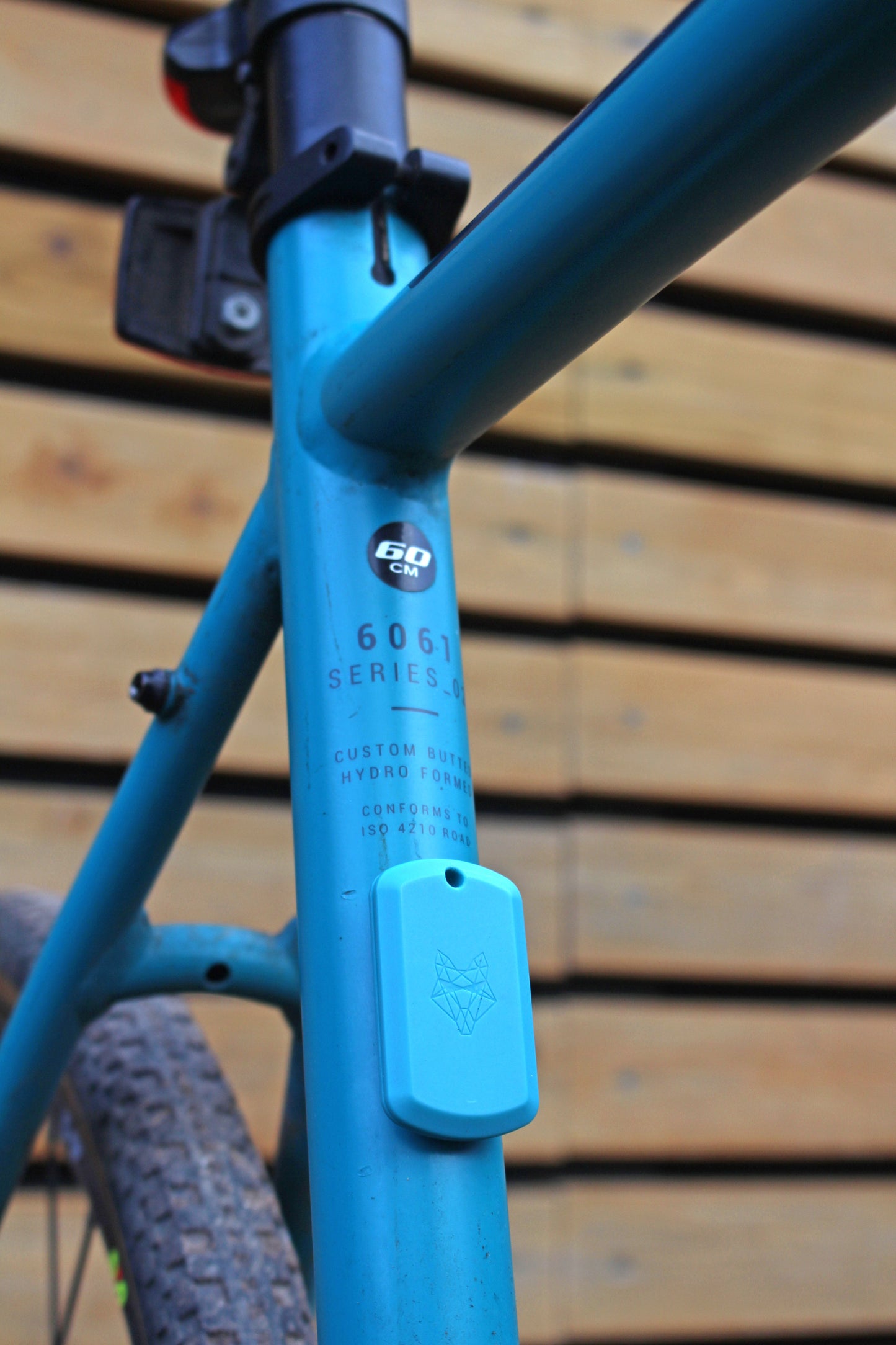 Wolf Wolftrax tag - various colours available