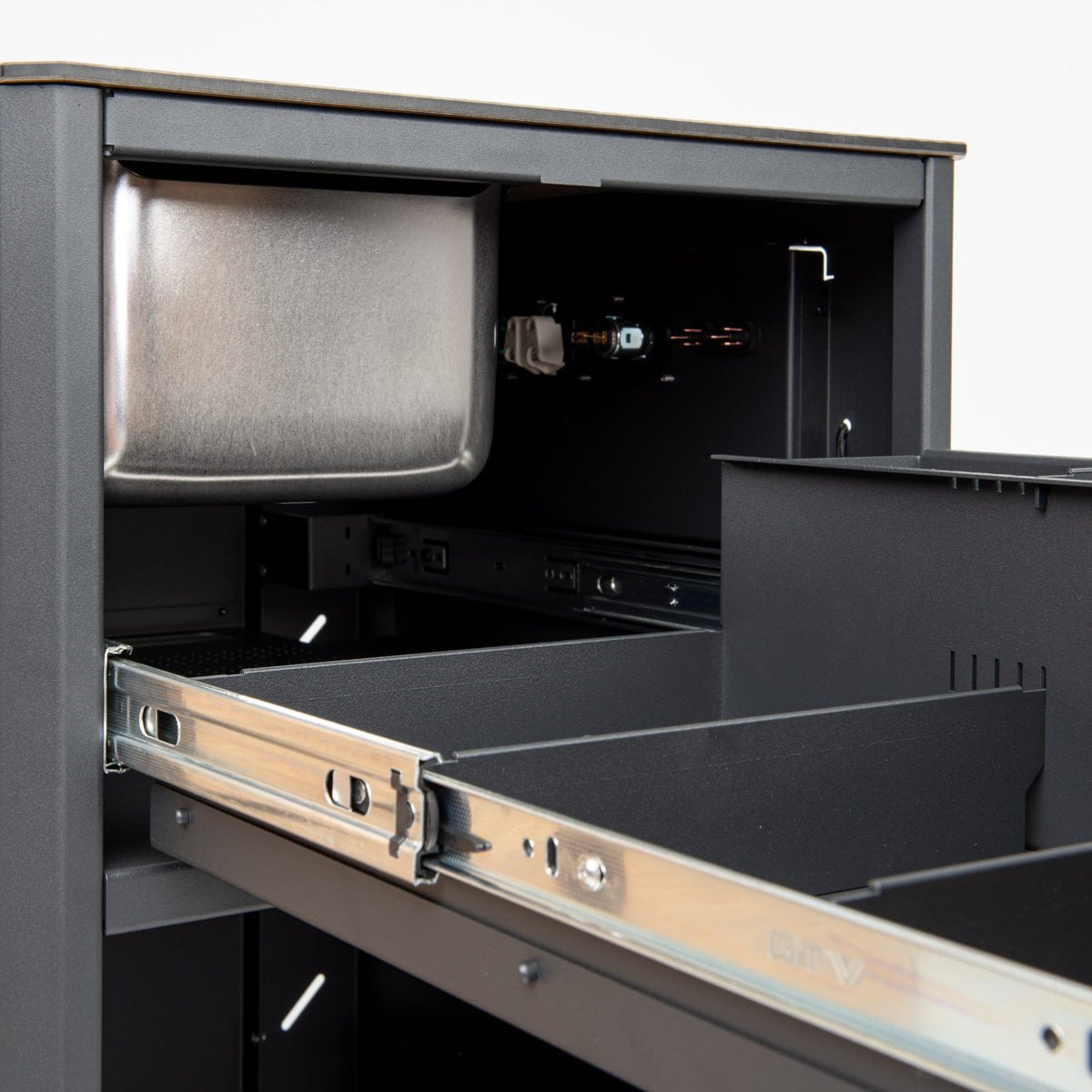 Moon kitchen 32 UK sink drawer