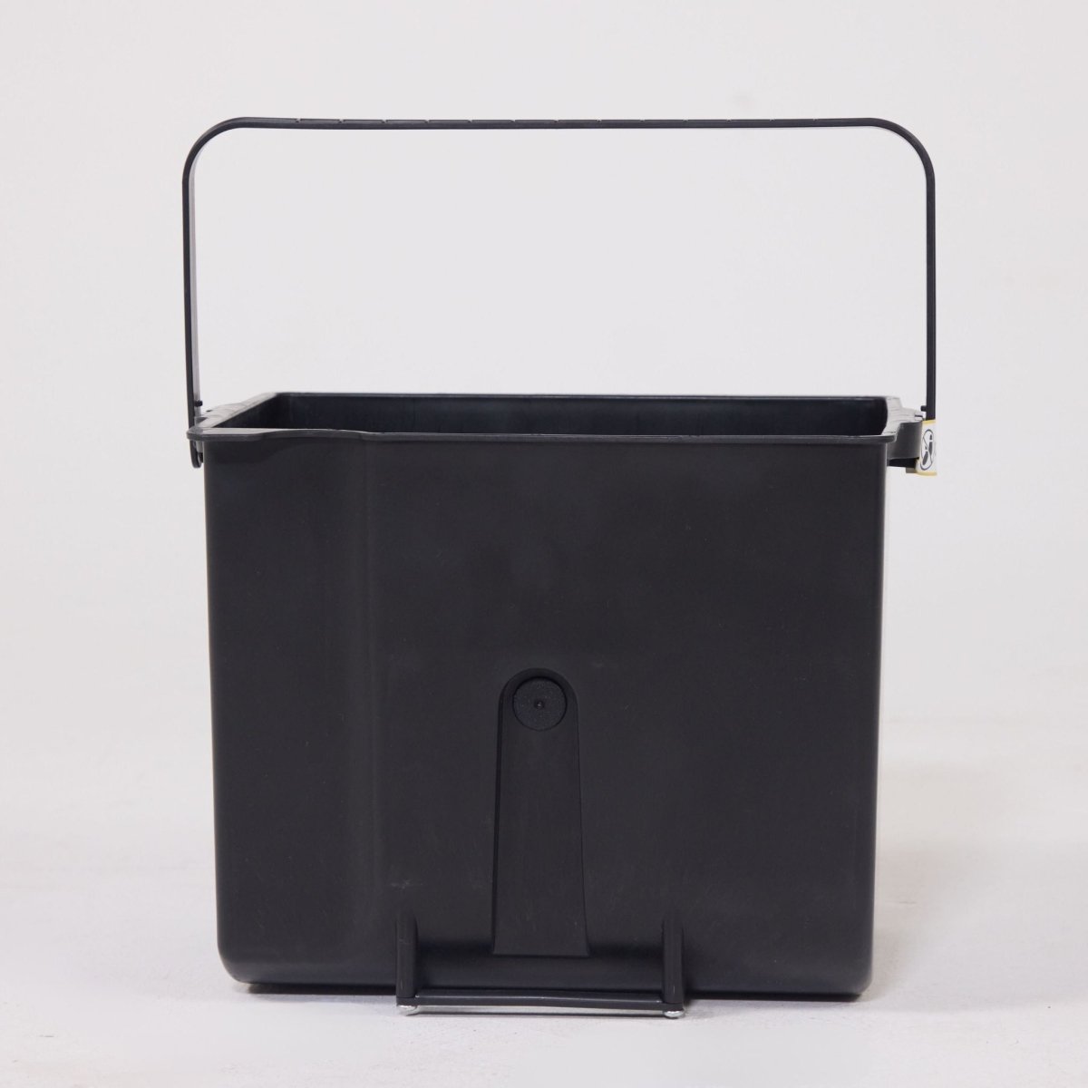 compocloset cuddy solids bin without agitator